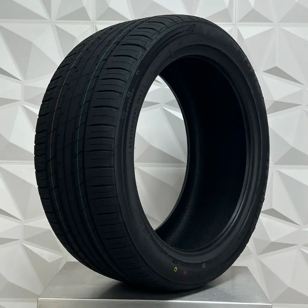 LLANTA TRACMAX 315/35ZR20 X-PRIVILO RS01 110YXL